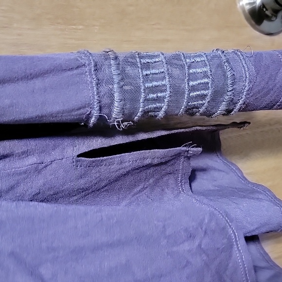 Free People Purple Shirt Size large - Picture 4 of 6